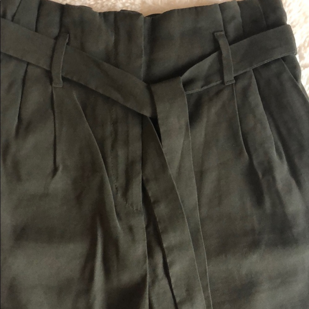 Army Green‎ Paper Bag Pants - Picture 3 of 8